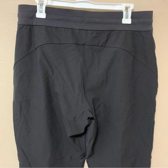 Athleta Headlands Hybrid Trek Jogger - Picture 10 of 13